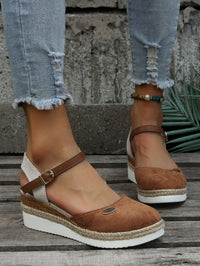 Selena | Orthopedic Wedge Sandals with Closed Toe and Ankle Strap